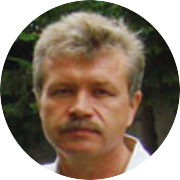 Александр — частный инструктор по вождению